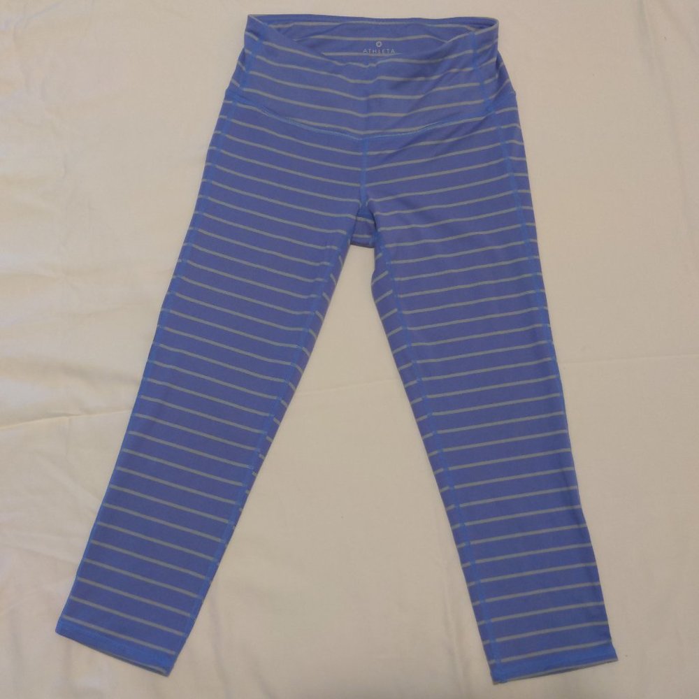 Athleta Chaturanga Capri Leggings